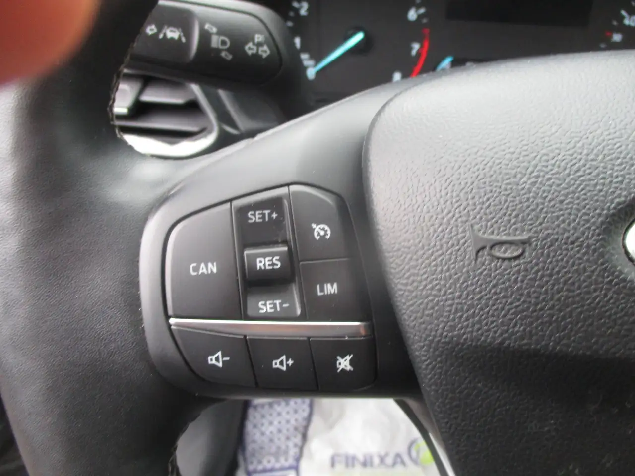 Ford Puma 1.0 EcoBoost mHEV Titanium (EU6d), миниатюра 6