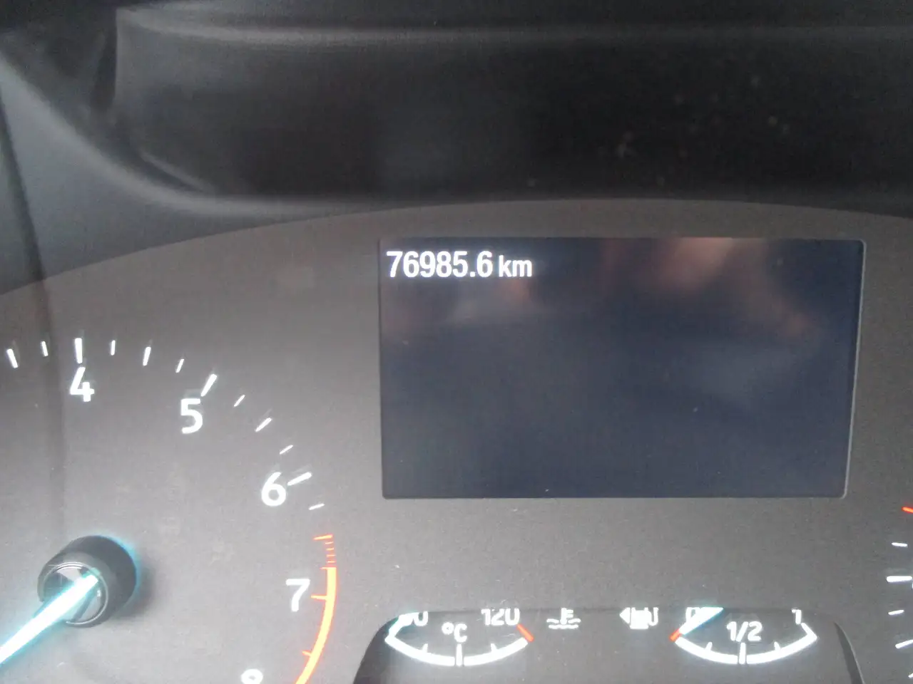 Ford Puma 1.0 EcoBoost mHEV Titanium (EU6d), миниатюра 5