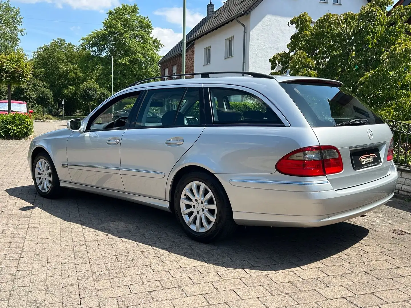 Mercedes-Benz E 220 T CDI*Xenon*Auto*Klima*Ahk*2.Hand*Pdc*.... Zilver - 2