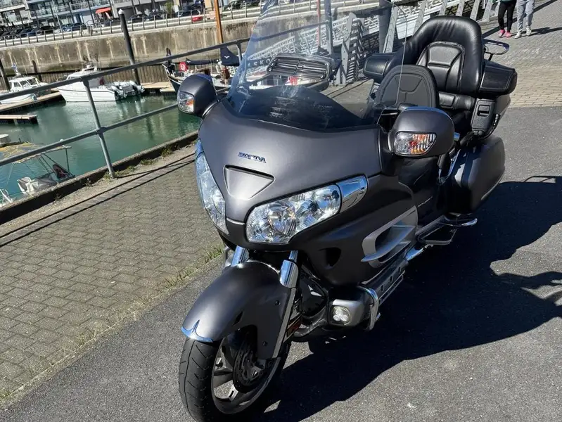 Honda Gold Wing - foto 6