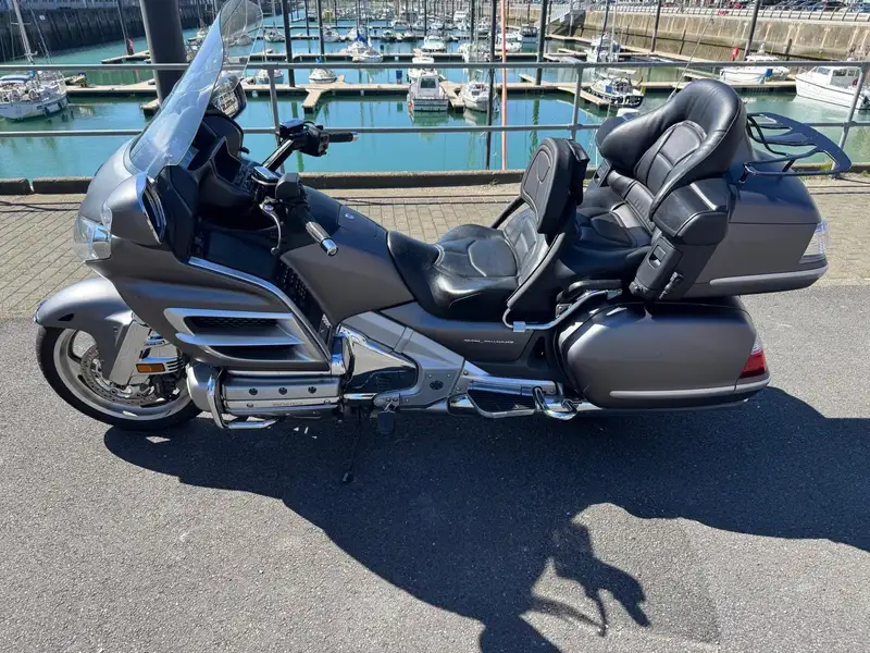 Honda Gold Wing - foto 7