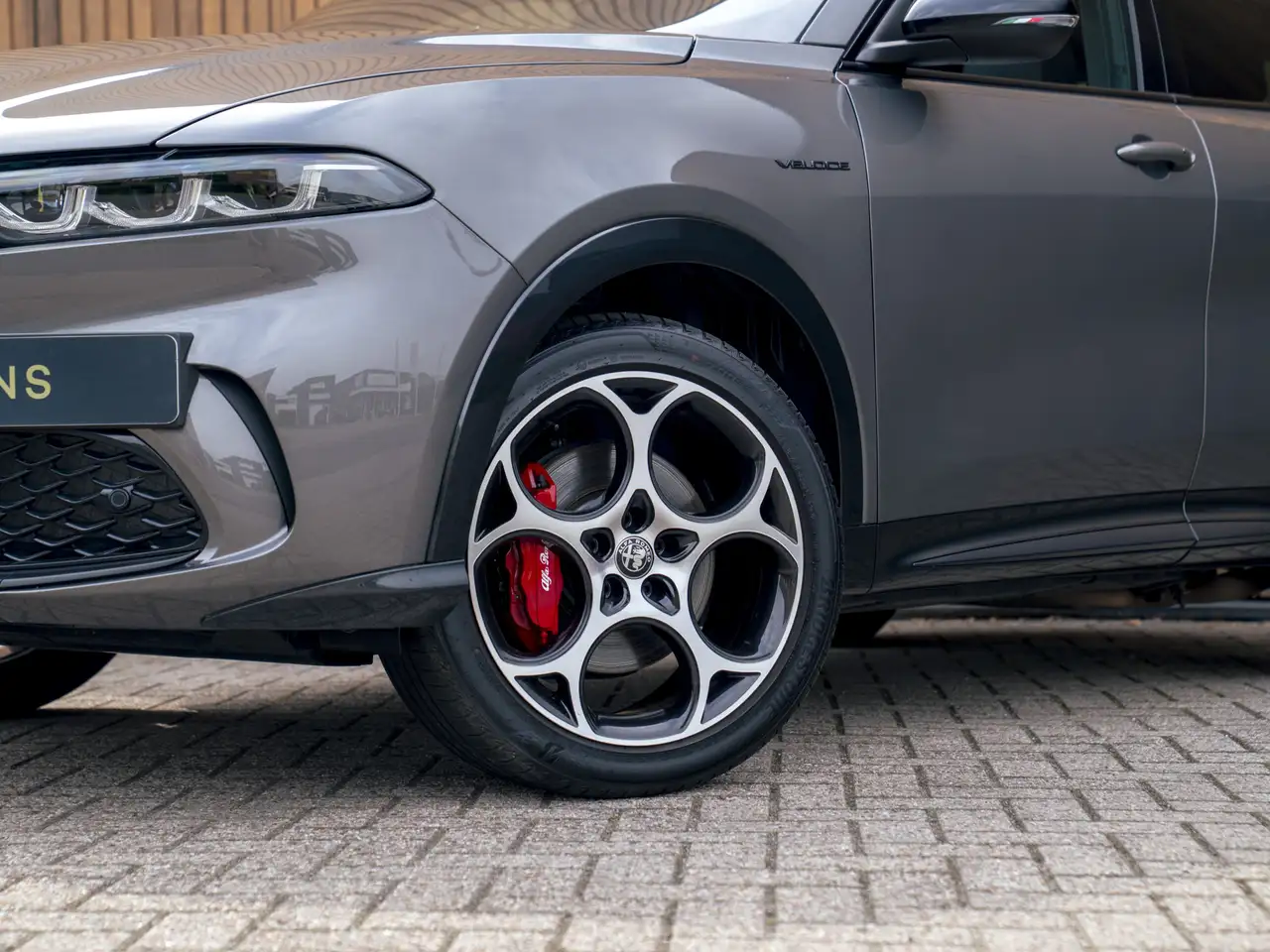 Alfa Romeo Tonale 2024 — фото 15