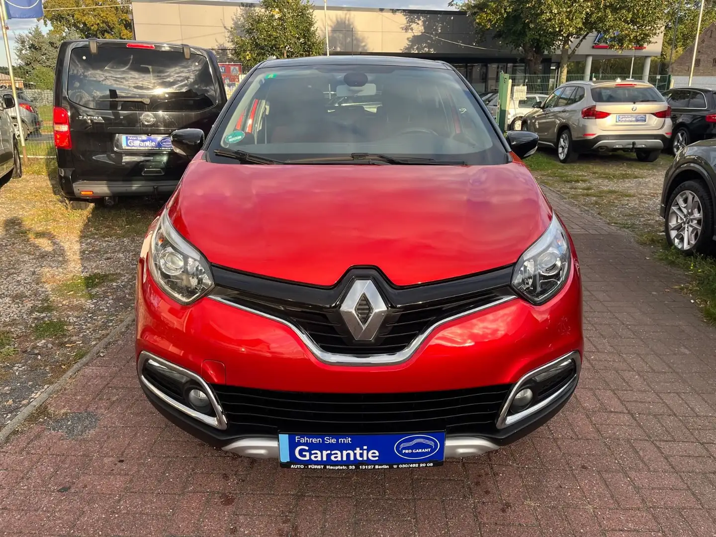 Renault Captur Helly Hansen+AUTOM+NAVI+TEMPOMAT+PDC Rot - 2