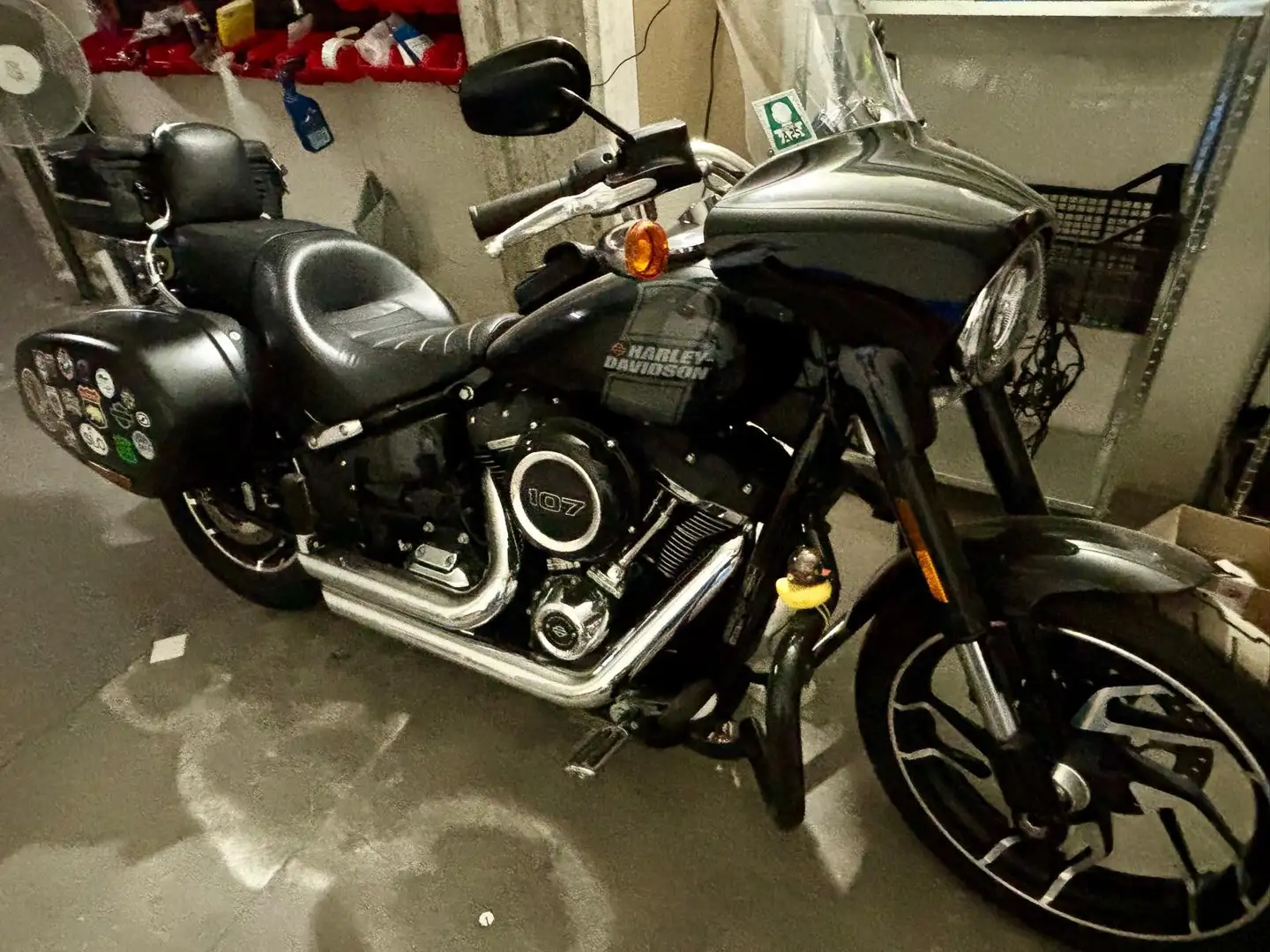 Harley-Davidson Sport Glide stradale Fekete - 1