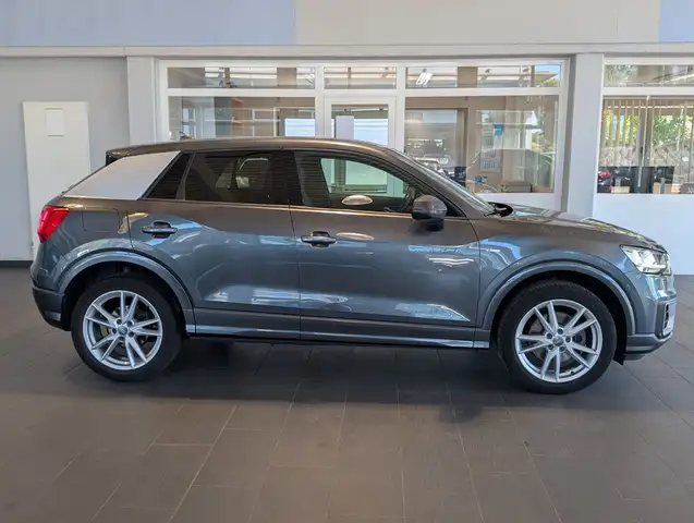 Audi Q2 view 2