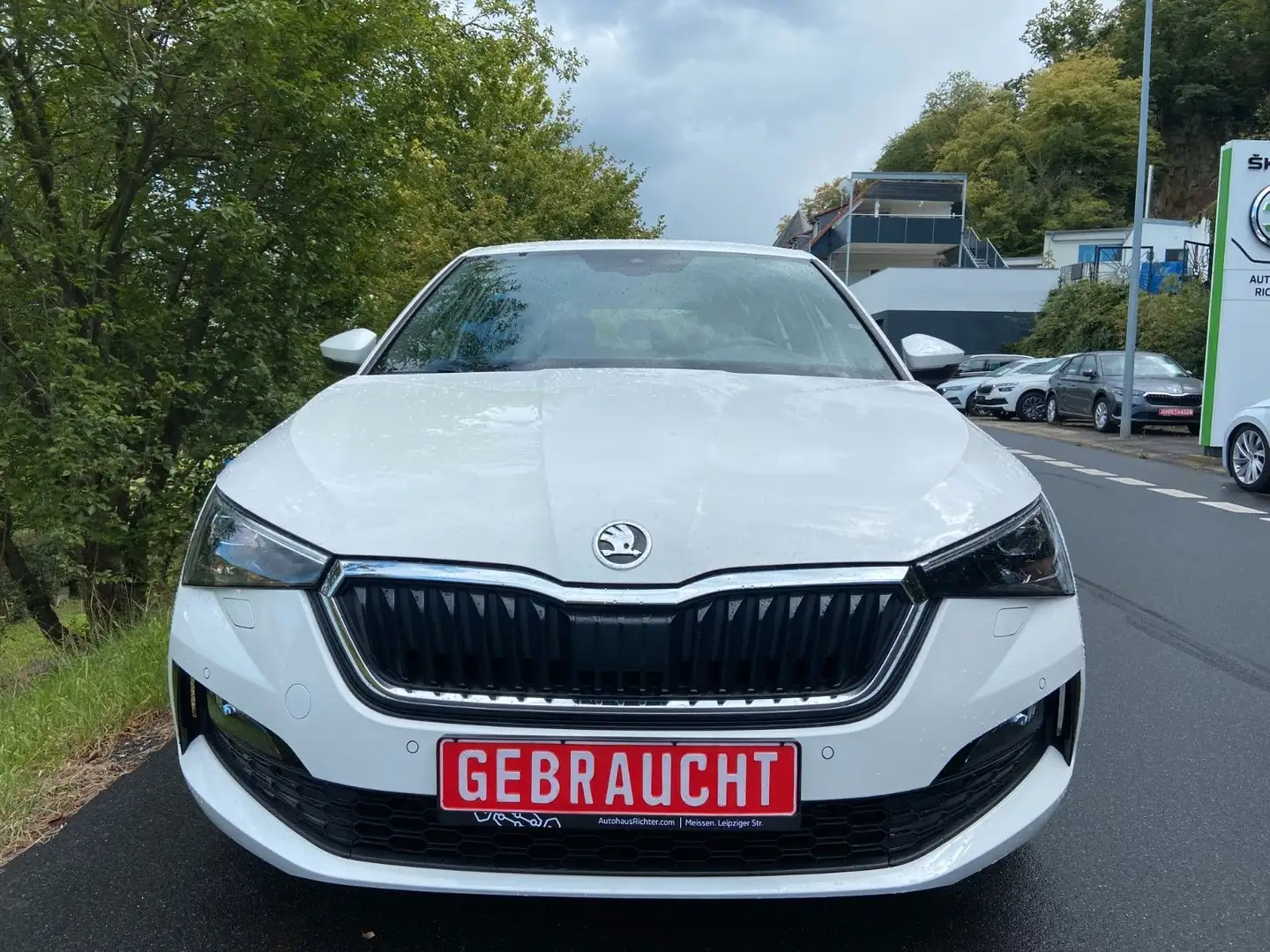 Skoda Scala Style 1.0 81 kW DSG Weiß - 2