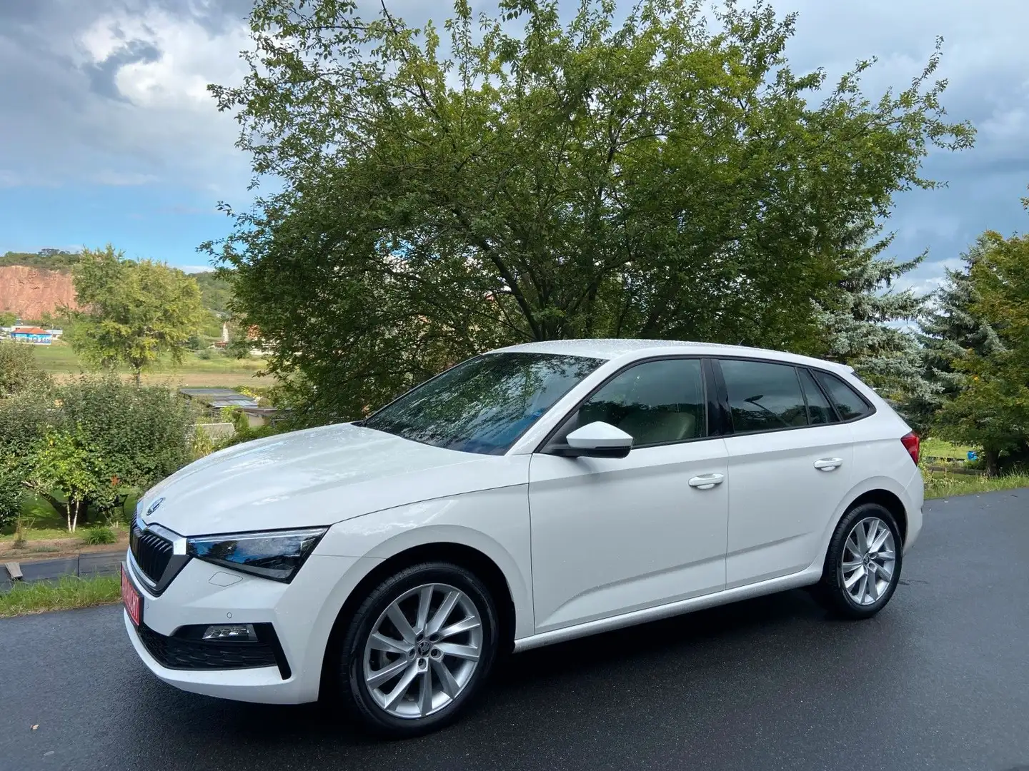 Skoda Scala Style 1.0 81 kW DSG Weiß - 1
