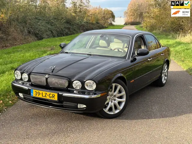 Jaguar XJ 4.2 V8 Executive erg mooi!