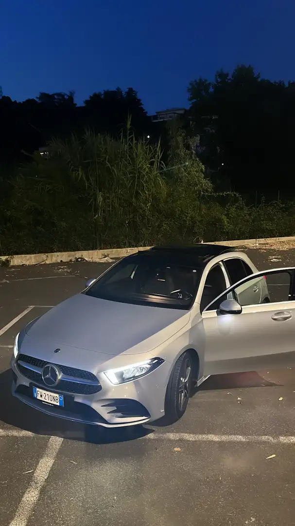 Mercedes-Benz A 200 d Premium auto - 2