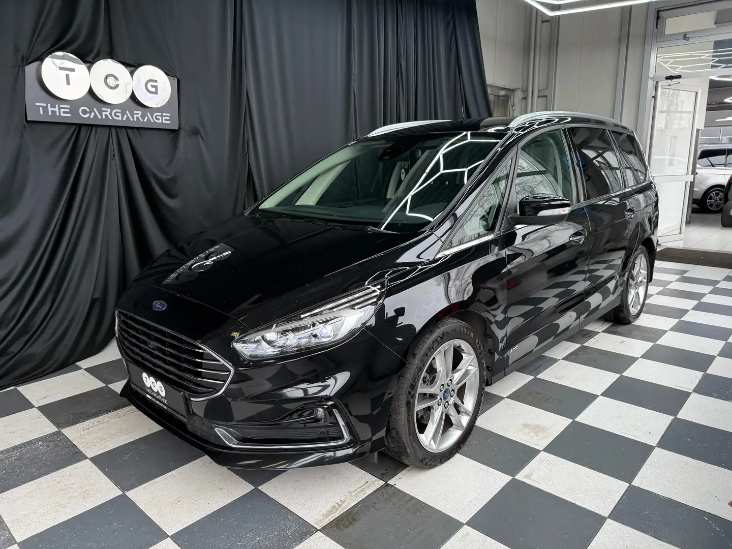 Ford Galaxy Titanium 7.Sitzer/1.Besitz/AWD Schwarz - 1