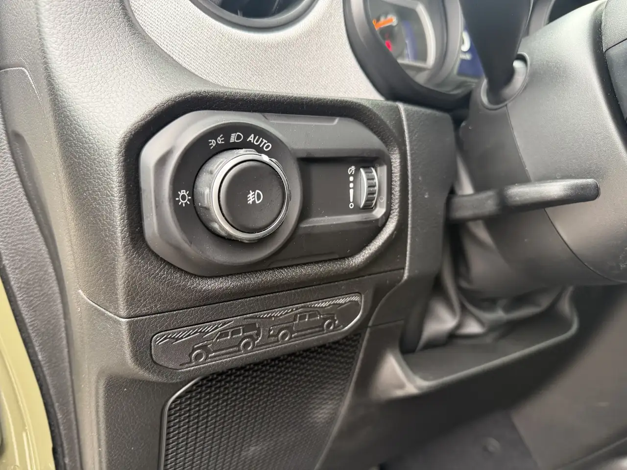 Jeep Wrangler снимка Jeep Wrangler