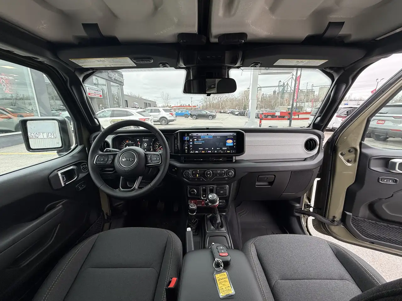 Jeep Wrangler снимка Jeep Wrangler
