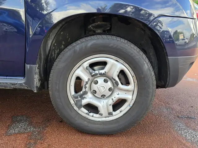 Dacia Duster view 15
