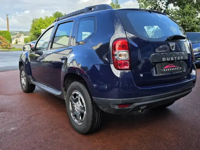 Dacia Duster view 8