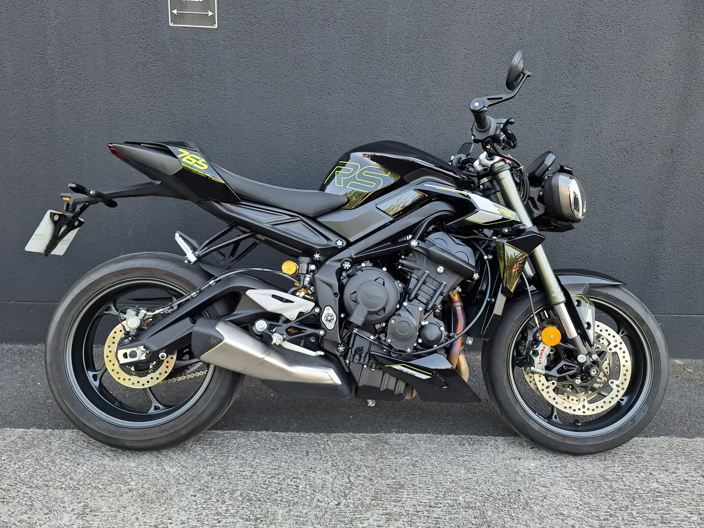 Triumph Street Triple 675 - 1