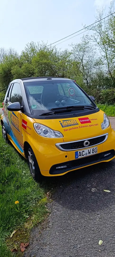 smart forTwo smart fortwo cabrio softouch passion Jaune - 2