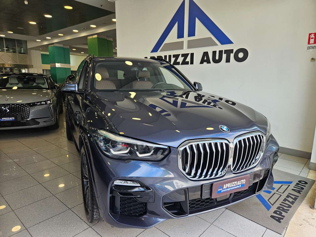 BMW X5 xdrive30d Msport auto PELLE RETROCAM NAVI SENSORI