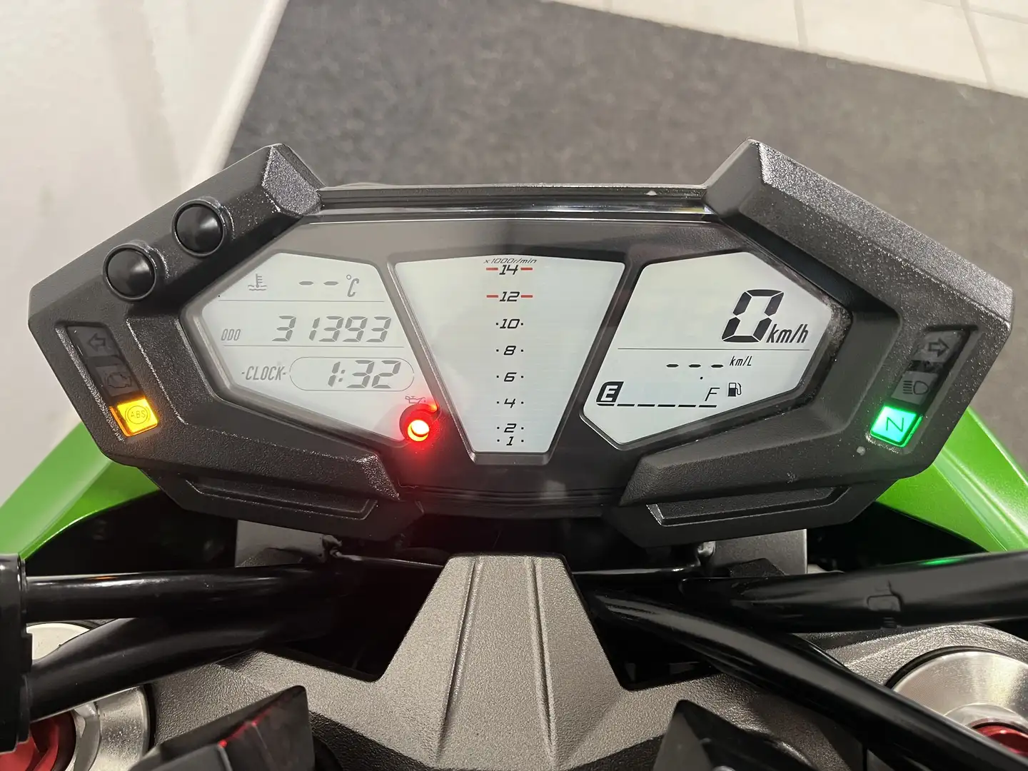 Kawasaki Z 800 ABS Groen - 2