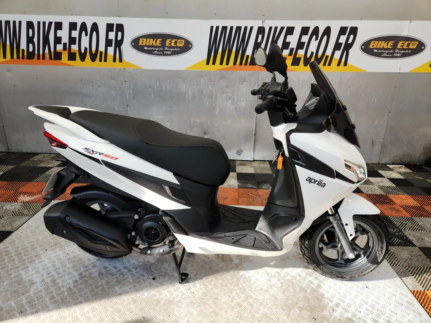 Aprilia SXR 50 Fehér - 1