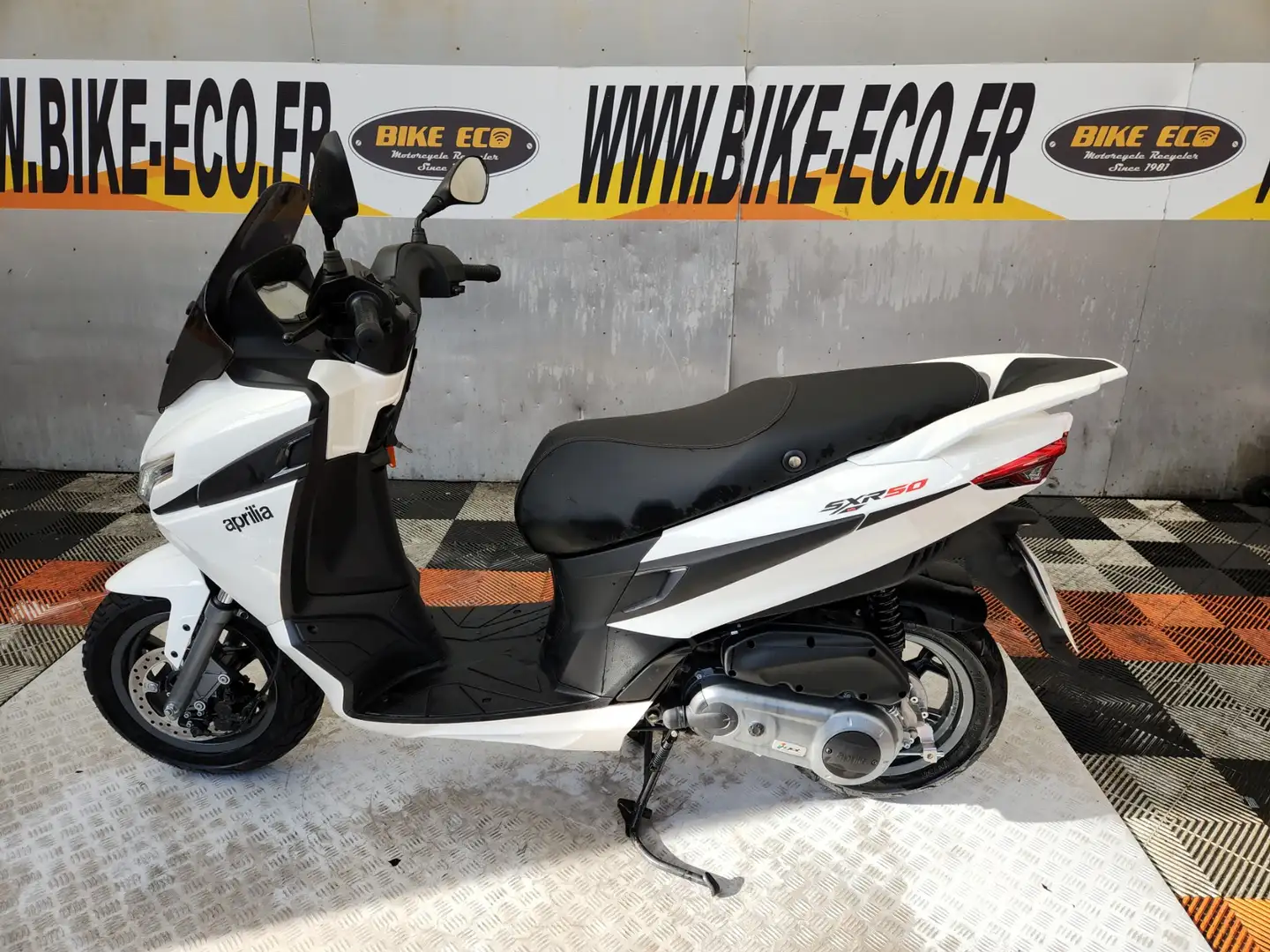 Aprilia SXR 50 Fehér - 2