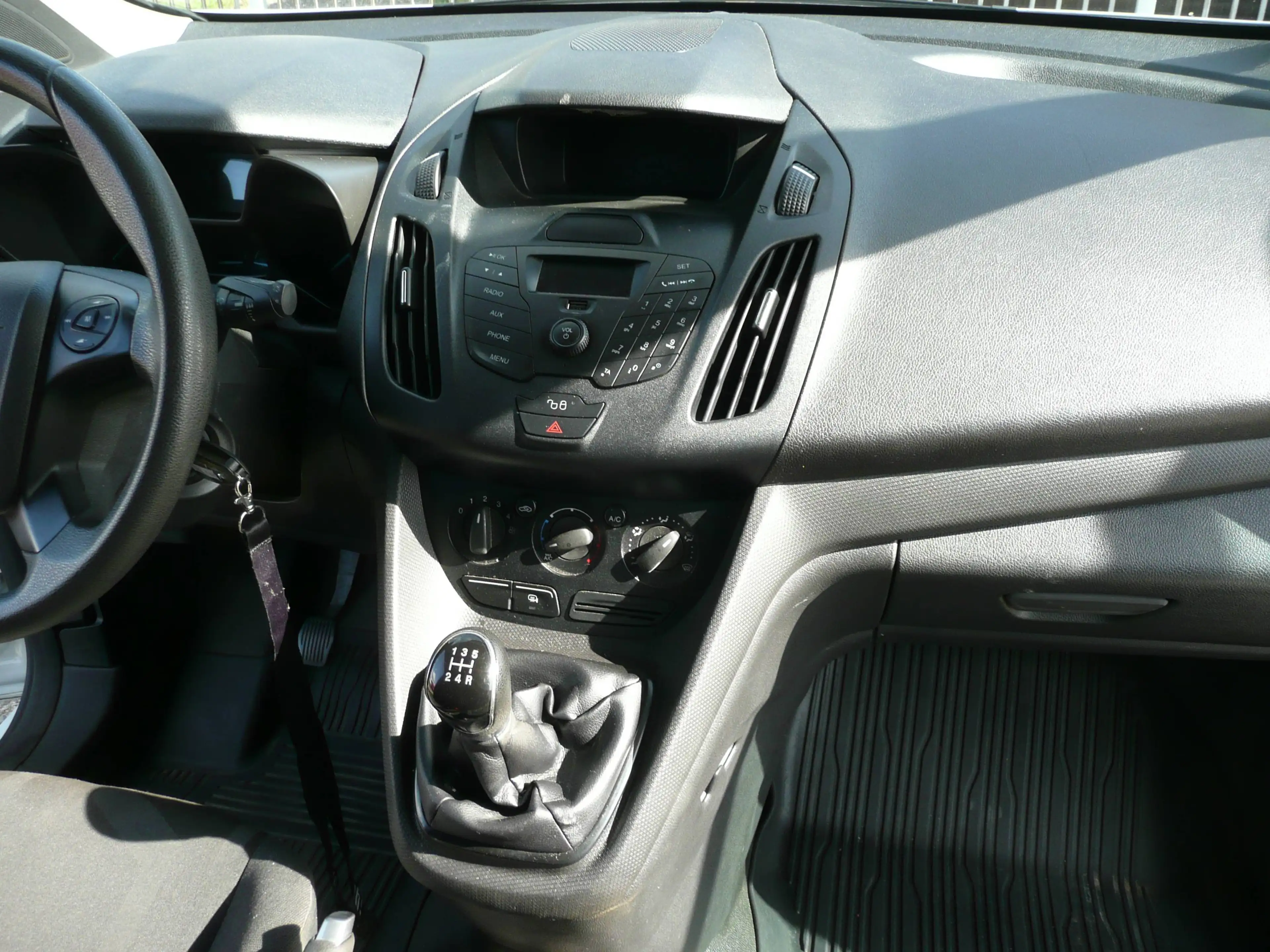 Ford Transit Connect Transit Connect 200L1 Trend 1.Hand, Klima, — photo 8