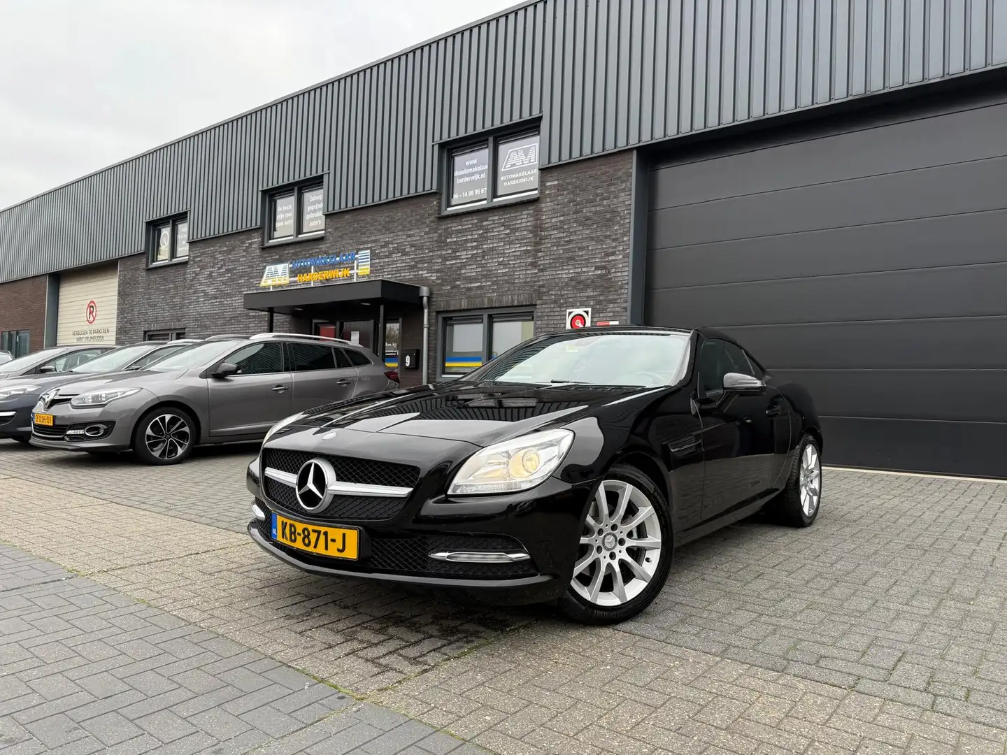 Mercedes-Benz SLK 200 | 12MND GARANTIE | CRUISE | NAVI | BLUETOOTH | LED Schwarz - 1
