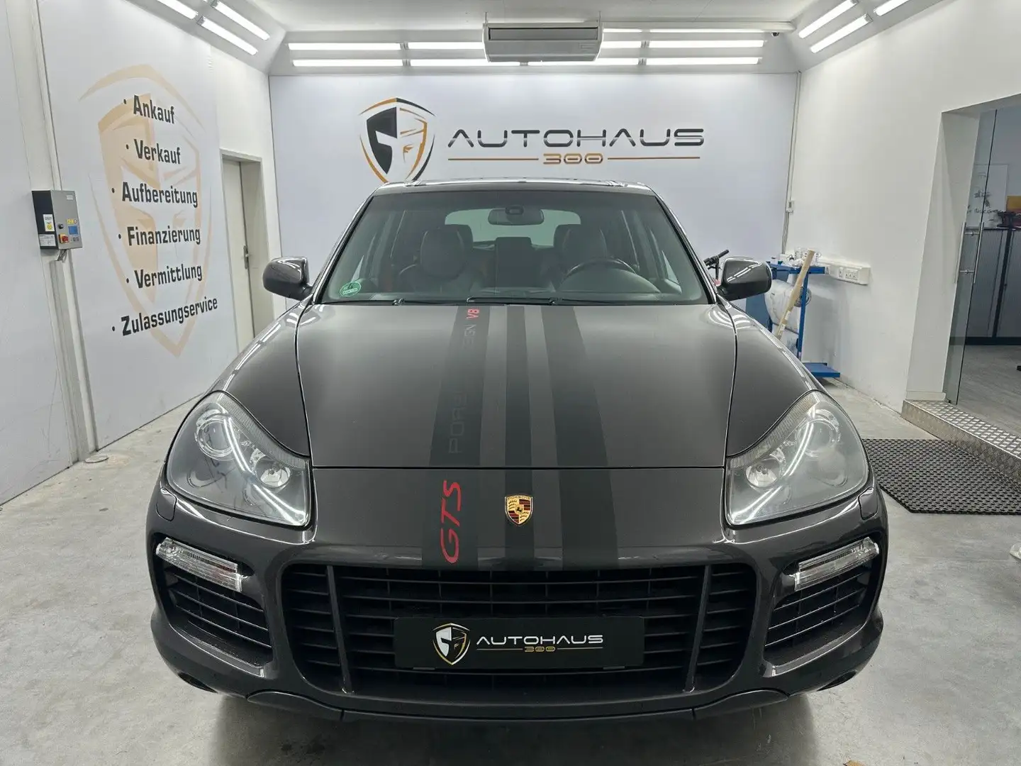 Porsche Cayenne GTS Porsche Design Edition 3 MFL SHZ RFK Gris - 2