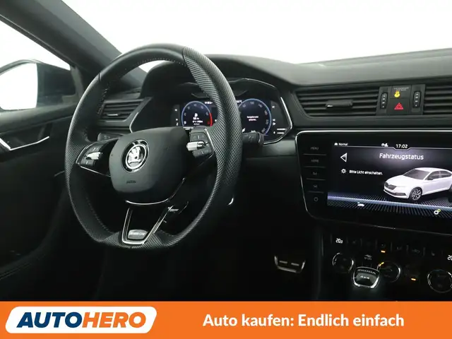 Skoda Superb view 13