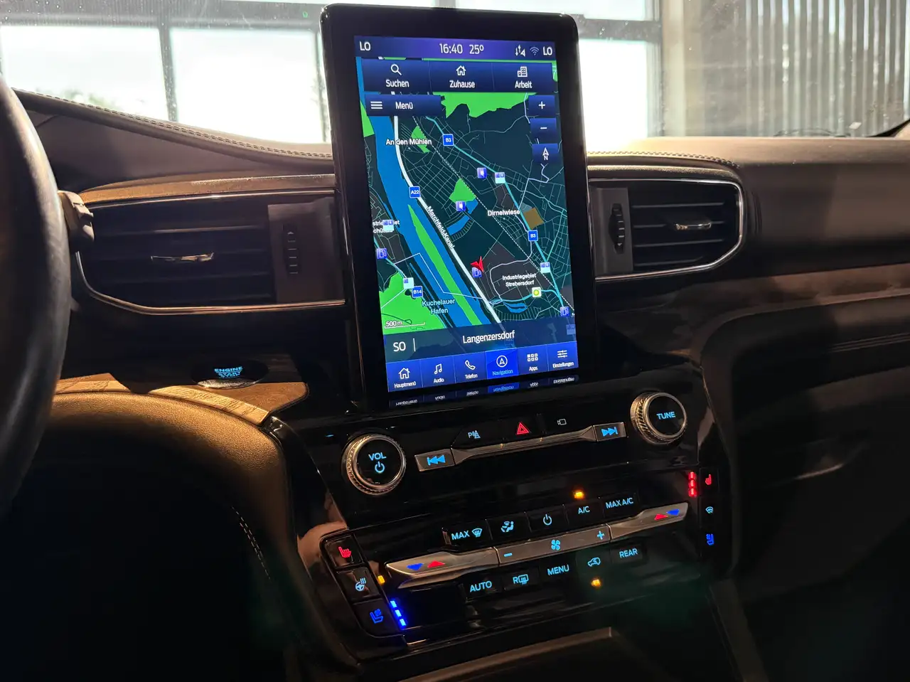Ford Explorer Platinum Plug-in-Hybrid 4x4 7 Sitze-Vollausstattung, миниатюра 14
