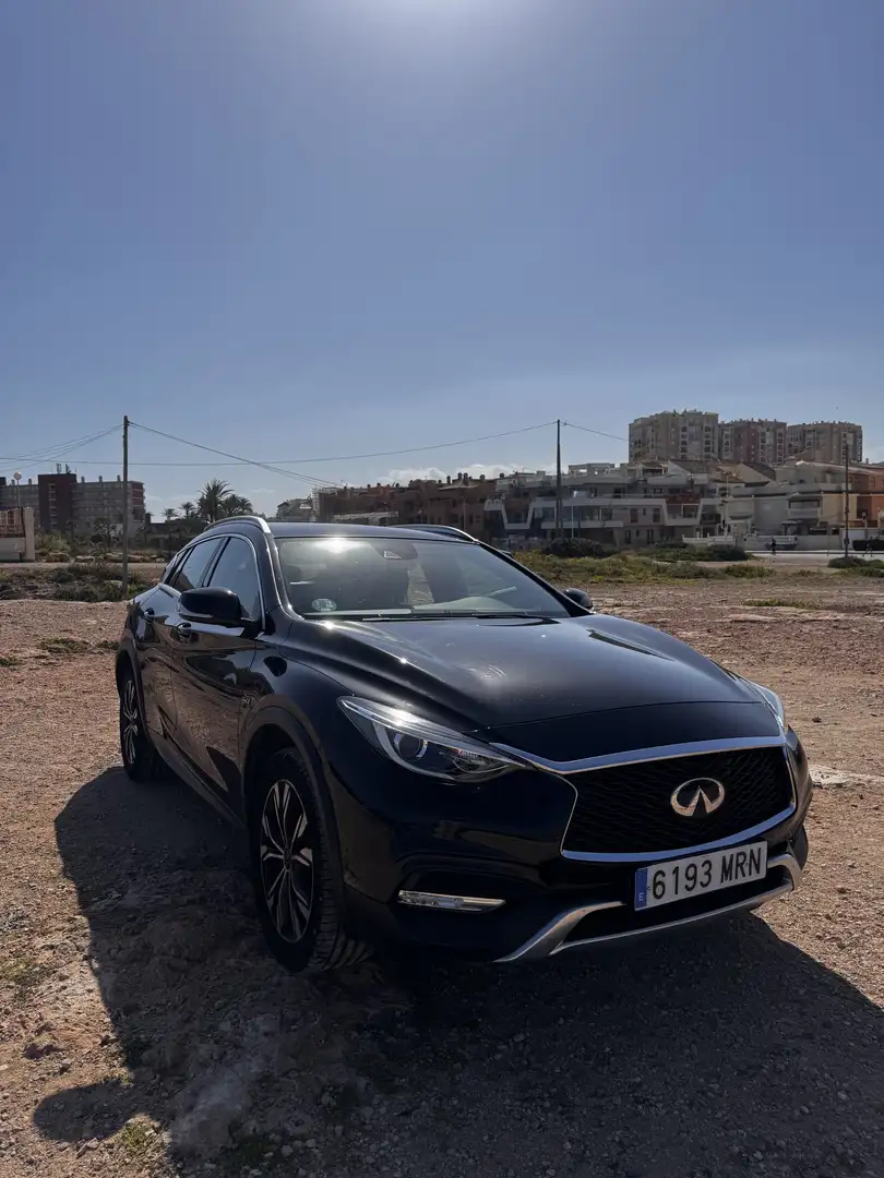 Infiniti QX30 2.2d DCT AWD Premium Negro - 1