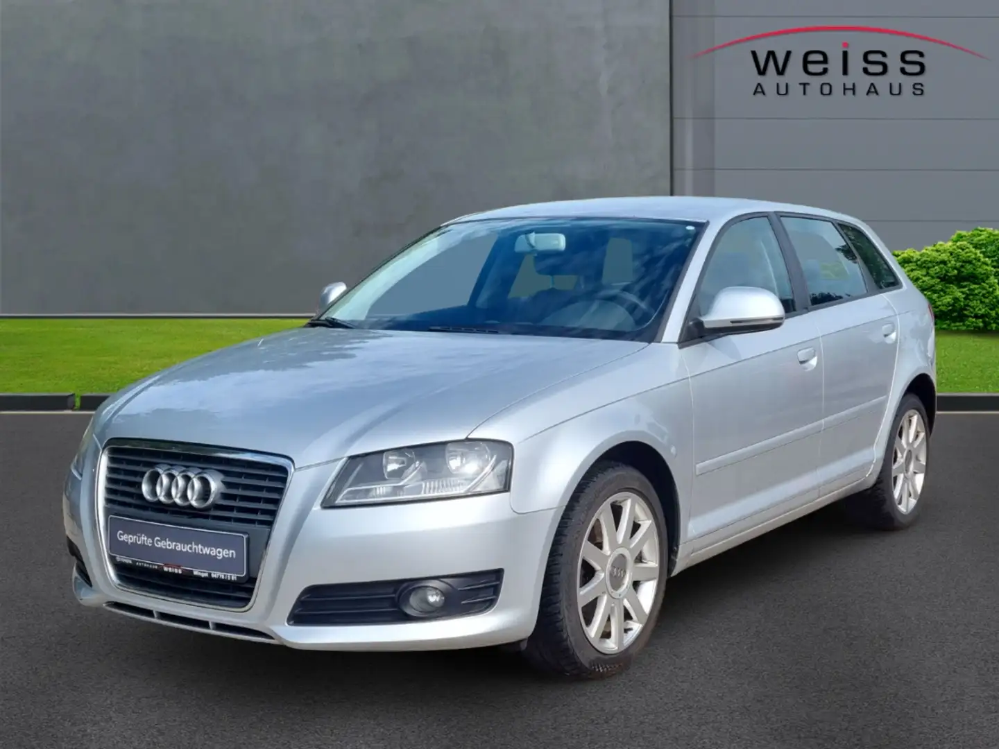 Audi A3 Sportback 1.8 TFSI Attraction  Klimaautom SHZ Temp Argent - 1