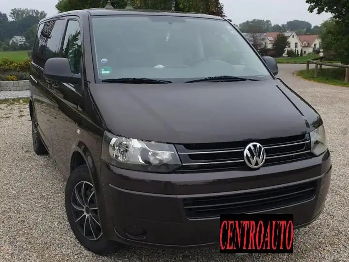 Volkswagen T5 VW T5 2.0tdi 140cv 7Posti Euro5 Klima Marrone - 1