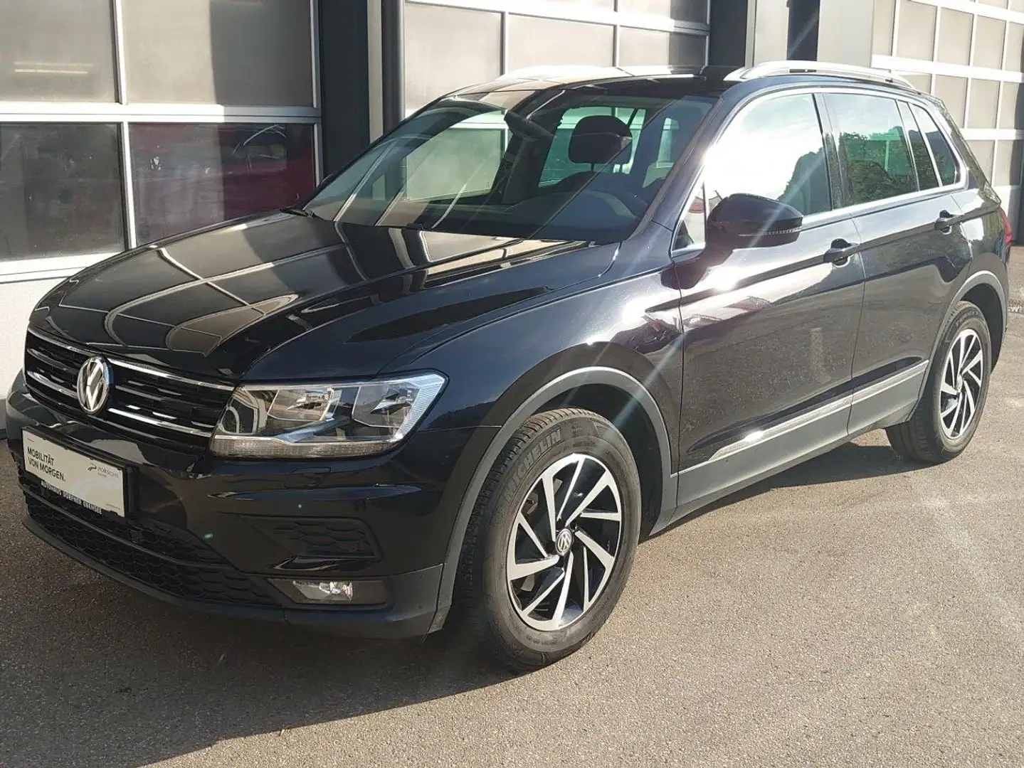 Volkswagen Tiguan Comfortline TDI SCR "Join" Schwarz - 1