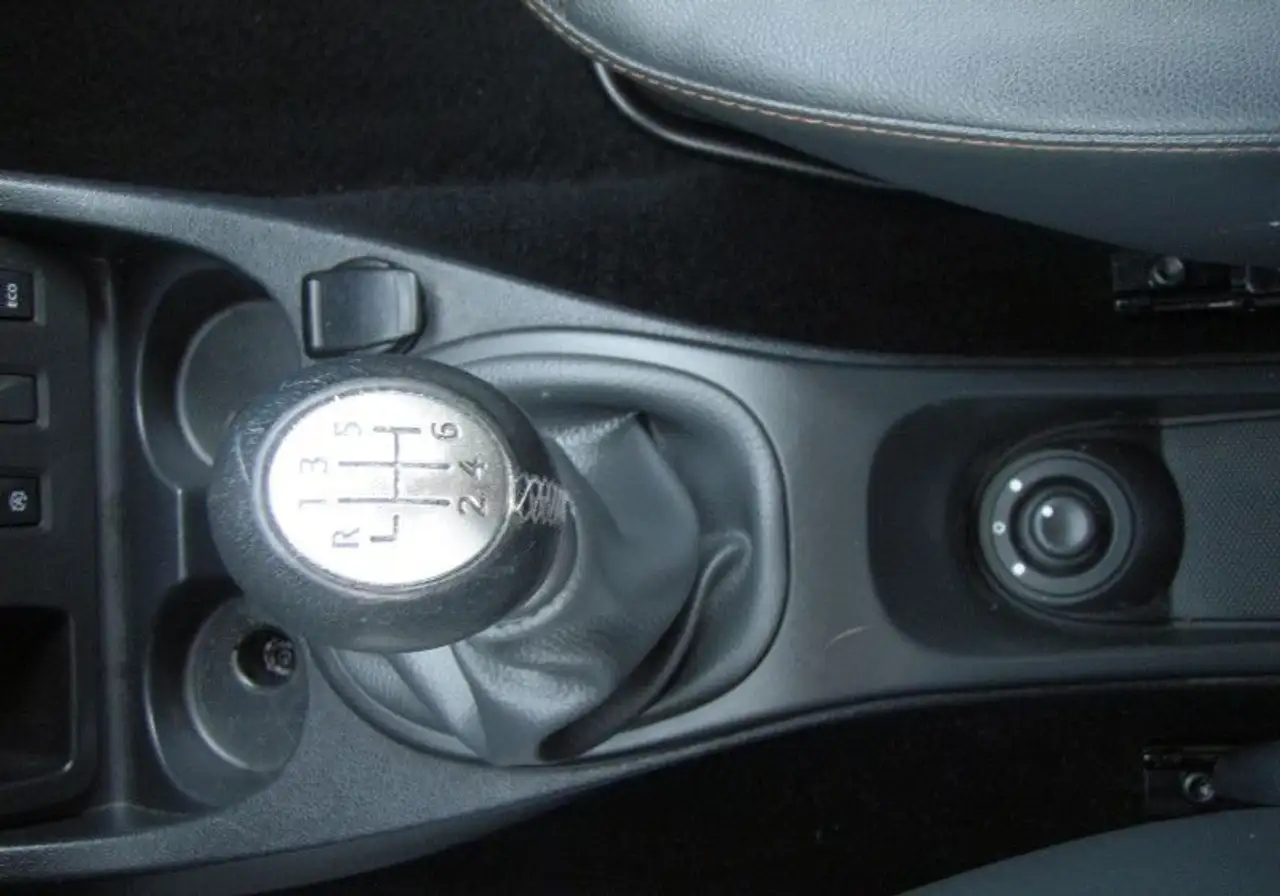 Dacia Duster — photo 22