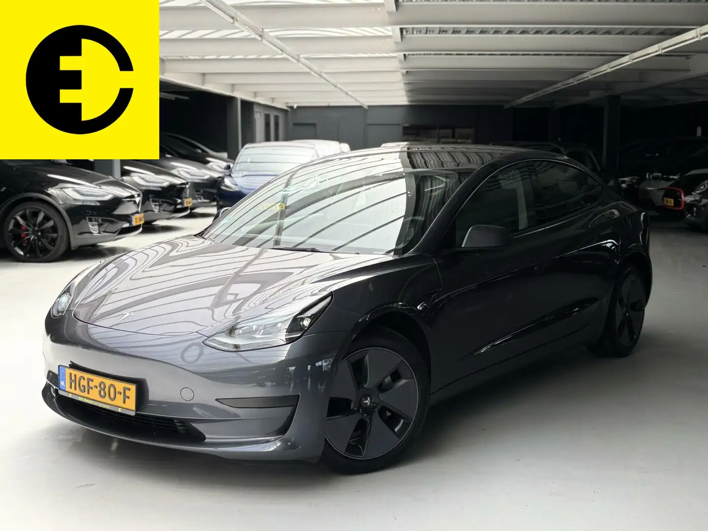 Tesla Model 3 Standard RWD Plus 60 kWh | Autopilot | Warmtepomp Grau - 1