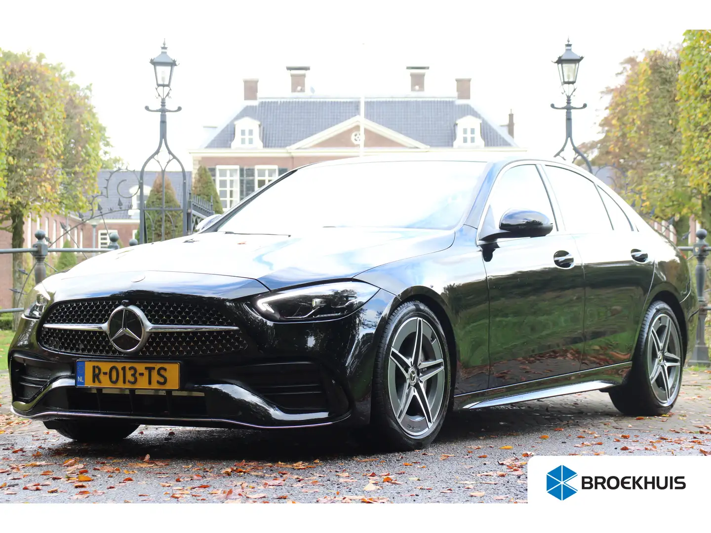 Mercedes-Benz C 180 AMG | LEDER / ALCANTARA | BURMESER | ADAPTIVE CRUI Noir - 1