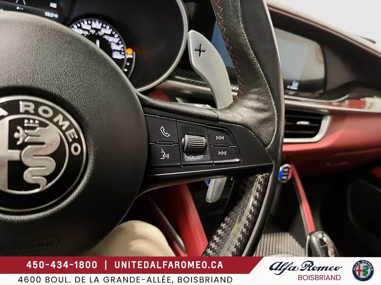 Alfa Romeo Stelvio снимка Alfa Romeo Stelvio