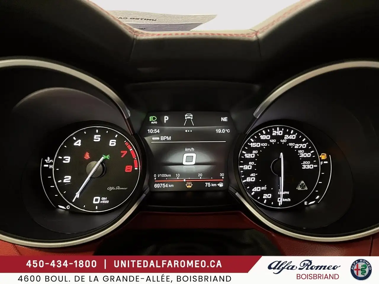 Alfa Romeo Stelvio снимка Alfa Romeo Stelvio