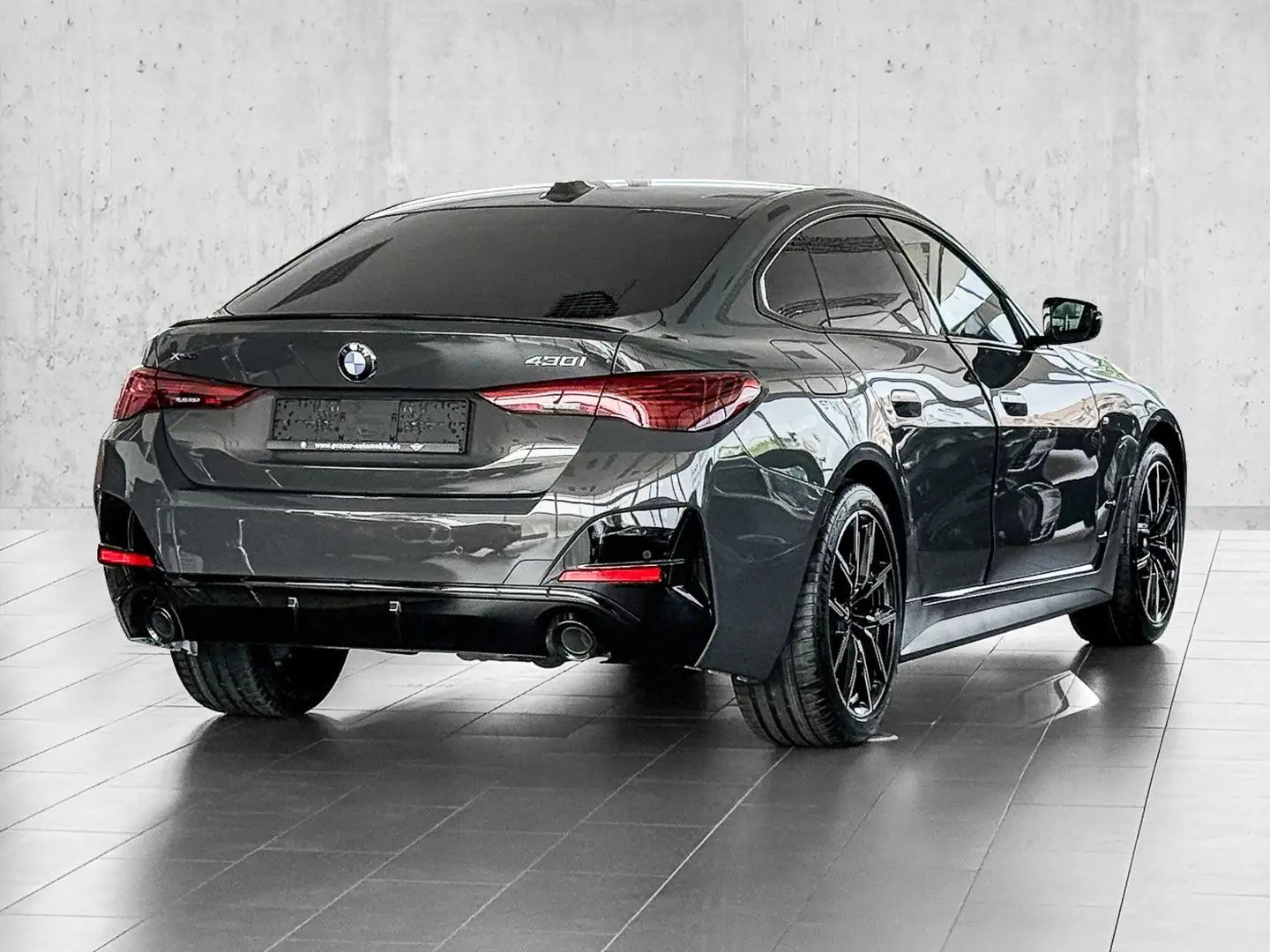 BMW 430 i xDrive M Sport ACC 360°KAM RFK NAVI LED LM Grijs - 2
