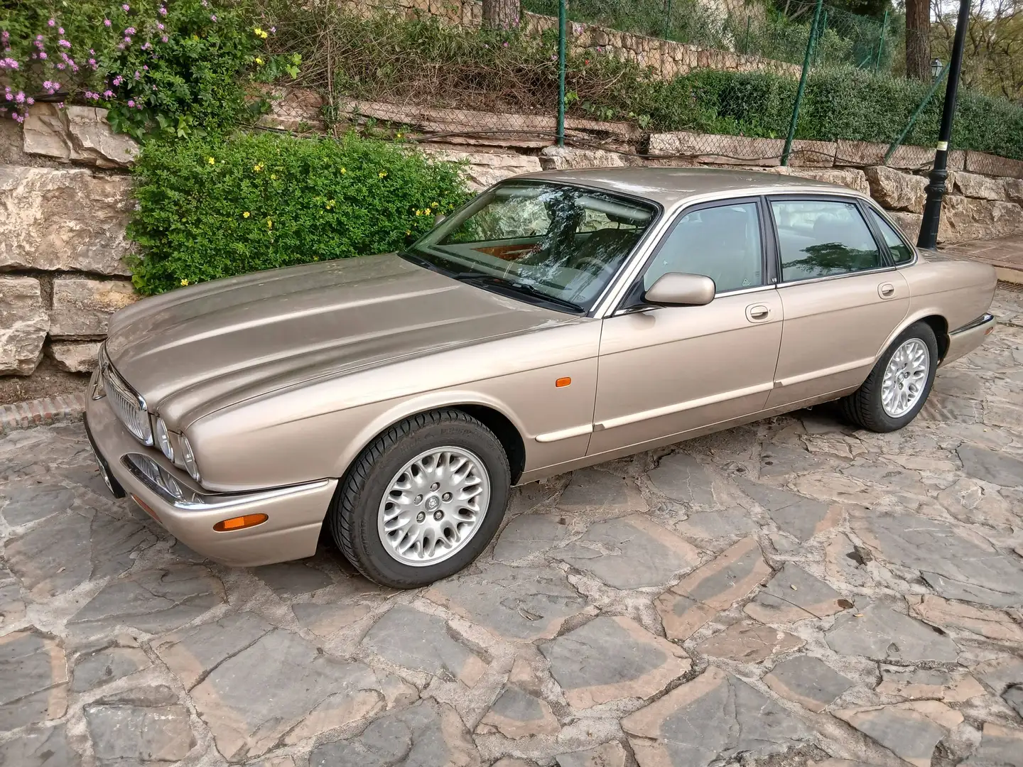 Jaguar XJ8 XJ8 3.2 Executive Executive Oro - 2