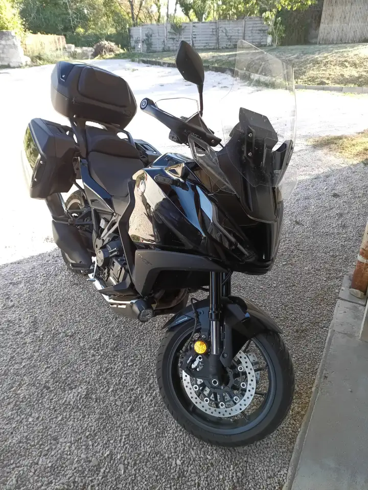 Honda NT 1100