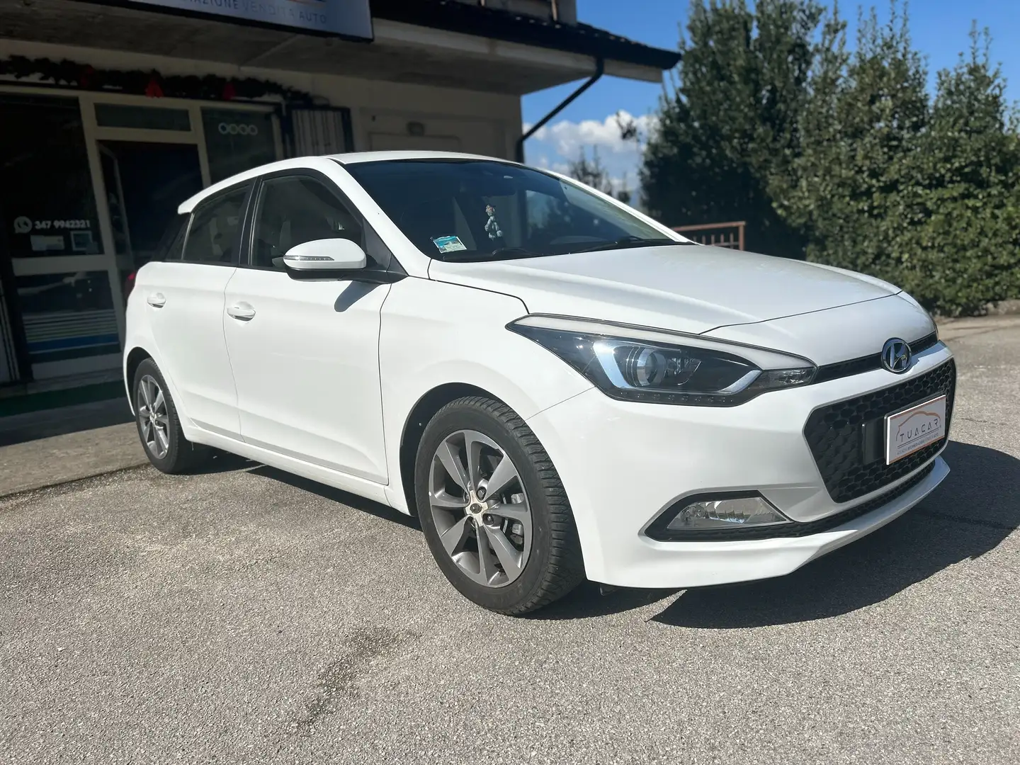 Hyundai i20 1.1 CRDi Comfort Bianco - 2