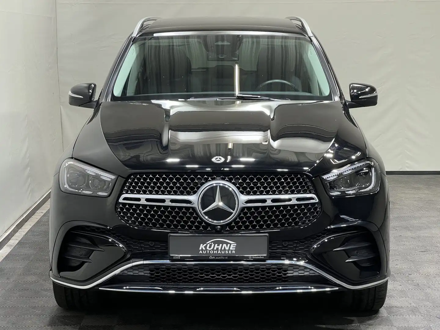 Mercedes-Benz GLE 300 d 4M AMG Airmatic Burmester® Pano 360° Schwarz - 2