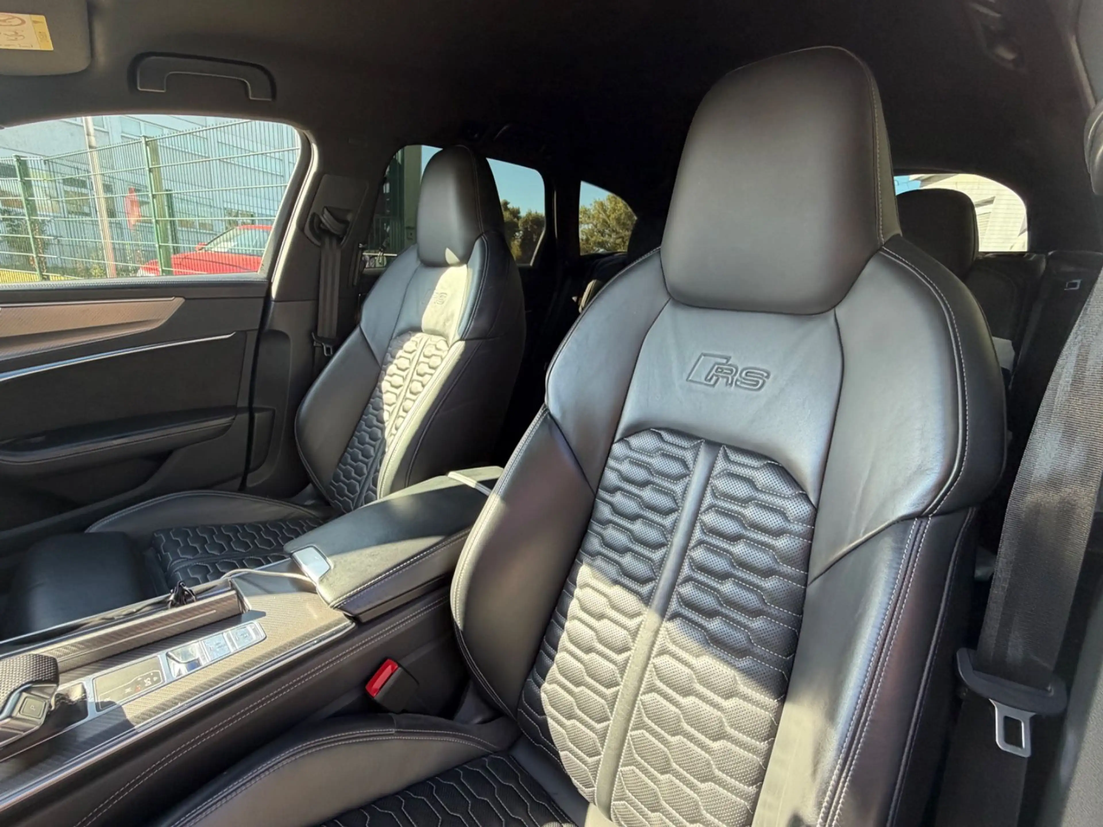 Audi RS6 Avant 4.0 TFSI quattro — photo 10
