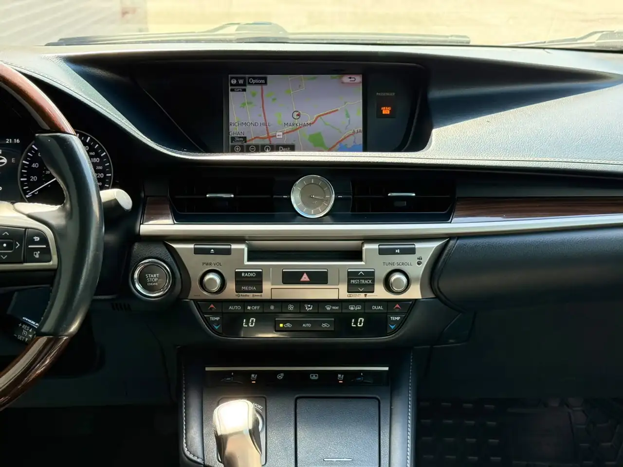 Lexus ES fotografie Lexus ES