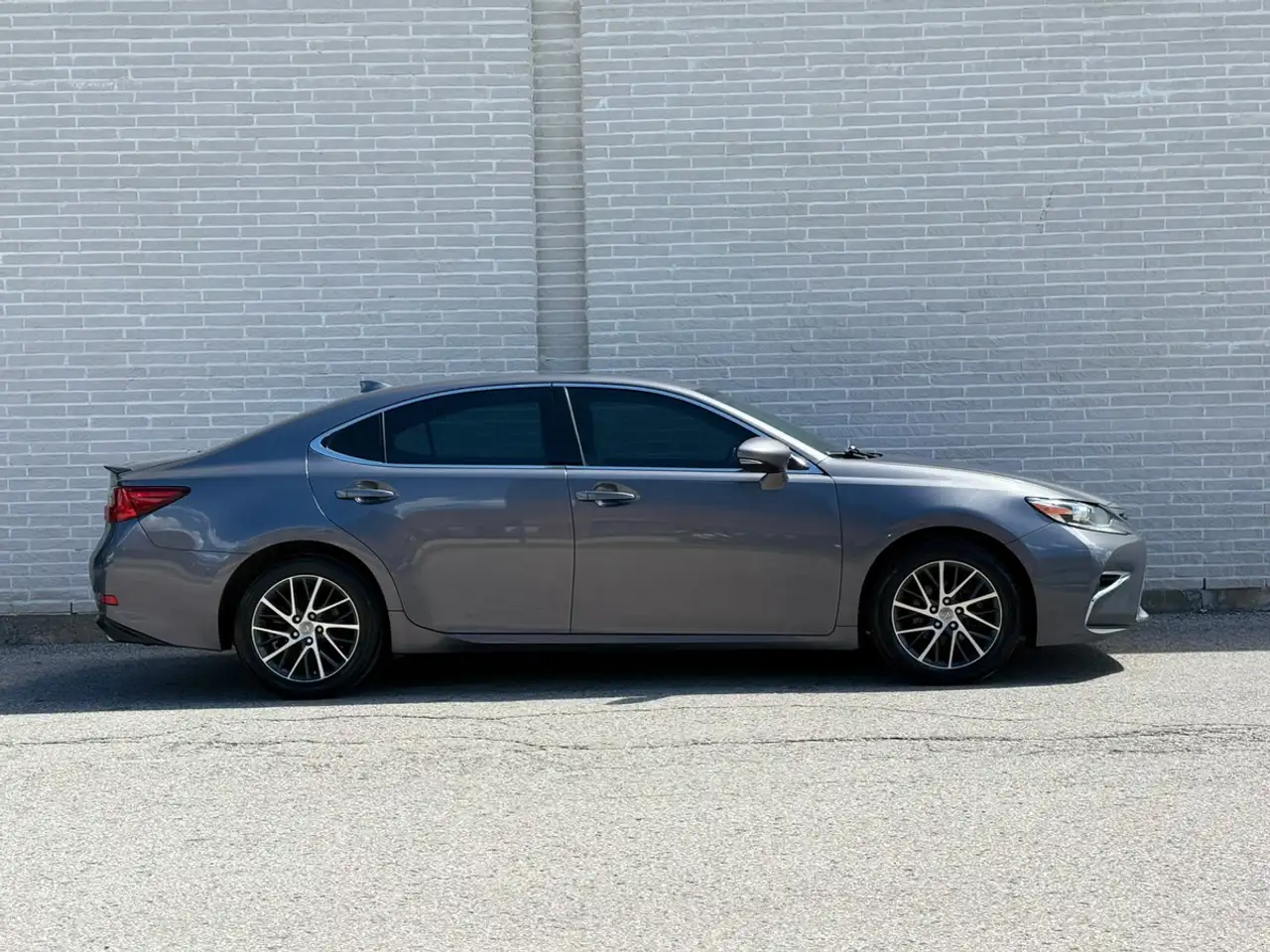 Lexus ES fotografie Lexus ES