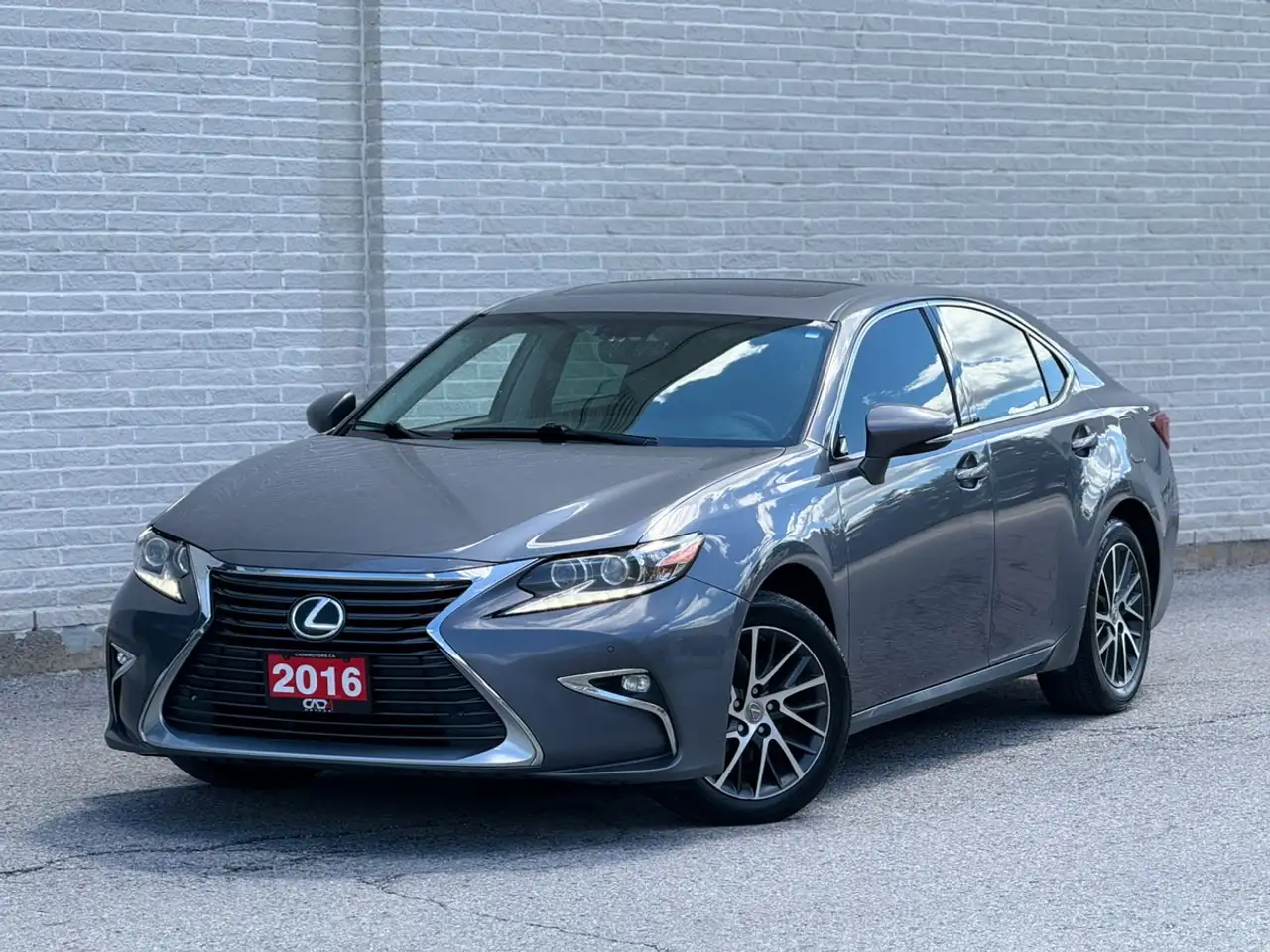 2016 Lexus ES