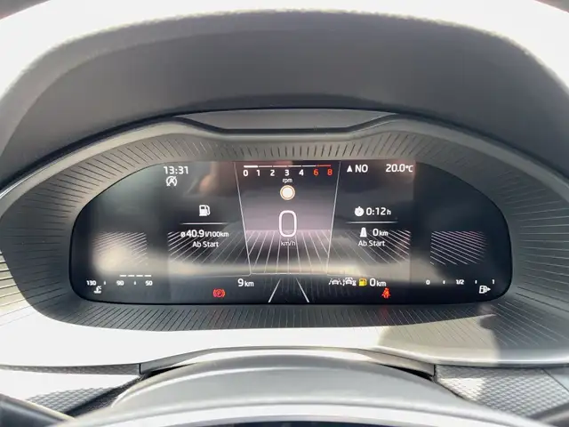Skoda Scala view 10