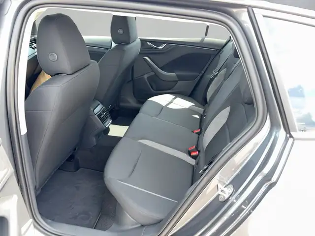 Skoda Scala view 12