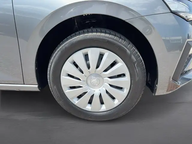 Skoda Scala view 7